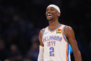 让一个MVP！亚历山大第三节恶犯下场后 雷霆轰出一波32-14